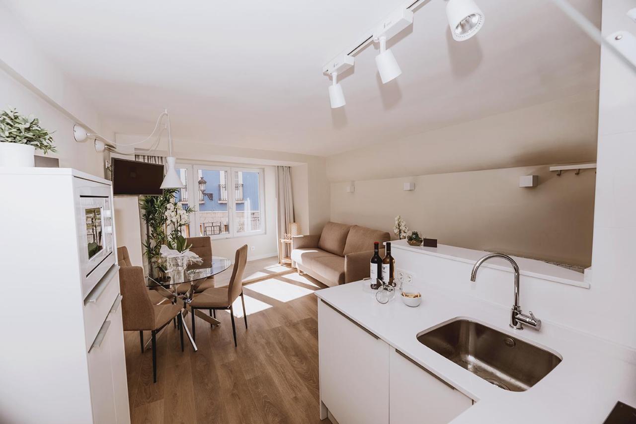 Apartamentos Burgosuites Экстерьер фото